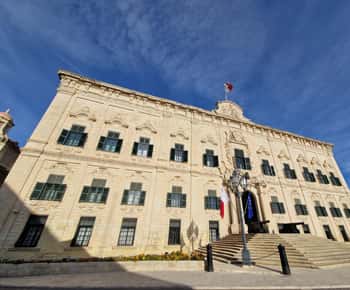 Valletta: City Walking Tour in a Small Group
