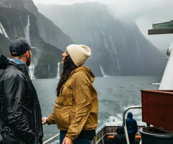 Milford Sound: Wilderness Cruise with Nature Guide