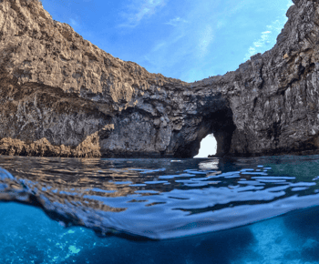 Mellieħa-tól: Korall Lagúna Kajakkölcsönző