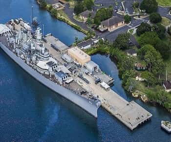 Waikikista: Toisen maailmansodan taistelulaivat Pearl Harborissa -kierros