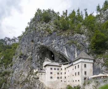 Maribor: Postojna grot en Predjama kasteel dag privétour