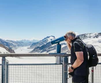 From Zurich: Guided Day Trip to Jungfraujoch with Train Ride