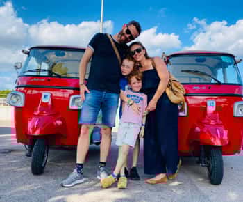 Exclusivo Tour Privado en Tuk-Tuk con Parada en la Playa de Pittulongu