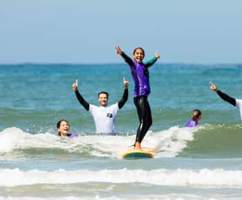 Surf lessons on the mythical site of La Torche