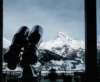 From Tbilisi: Full Day Trip to Kazbegi with Guide & Vehicle