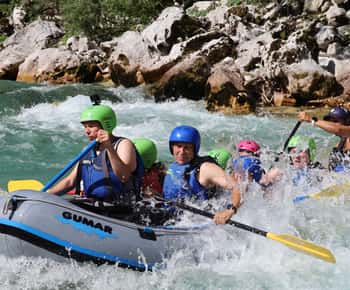 Bovec: Rafting Avontuur op de rivier Soča met foto's en drankjes