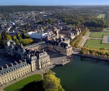 Fontainebleau: privétransfer heen en terug vanuit Parijs