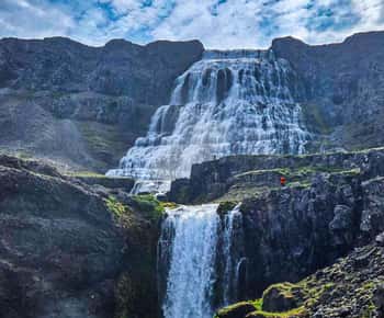 Isafjordur: Excursión a la Cascada Dynjandi y Visita a una Granja Islandesa