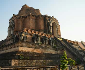 Chiang Mai Light: Tur de noapte cu Tuk Tuk, cu vizită la temple și piețe