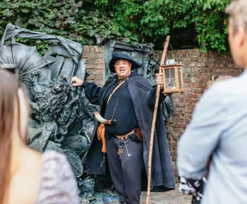 Düsseldorf: Guided Tour with a Night Watchman