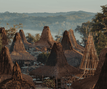 West Sumba: 4D3N Private Tour with Accommodation