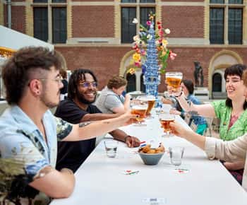 Amsterdam: officieel Rijksmuseum-ticket met 2 drankjes