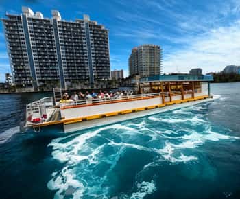 Fort Lauderdale: Millionaire's Row Cruise with Drinks