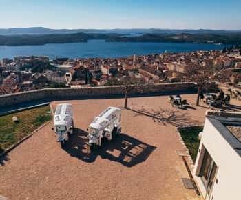 Šibenik: 3 fortalezas e passeio panorâmico - todas as taxas incluídas