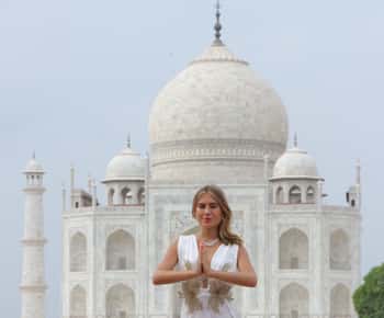 From Agra: Agra Tour-- A Complete Tour for the City of Love