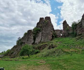 Belogradchik Rocks & Venetsa Cave Dagsutflykt från Sofia