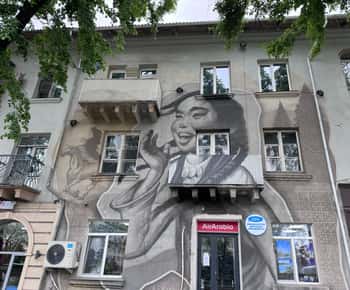 Bishkek Street Art og kirgisisk nomadehistorie (Walks & Talks)