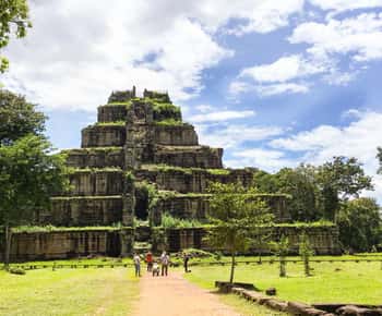 A day Trip to Beng Melea and Koh Ker Temples from Siem Reap