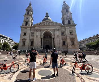 Budapest: Essential Historical Bike Tour (1.5 hours)