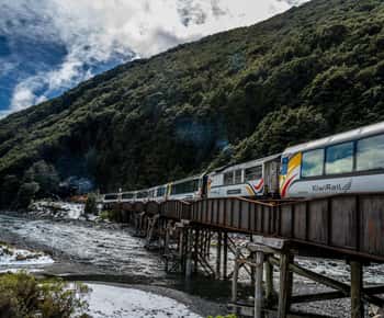 Arthur's Pass -päiväretki Christchurchista TranzAlpine-junalla