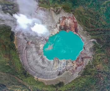 Banyuwangi : Caminhada no Monte Ijen, Fogo Azul e Lago Panorâmico guiada