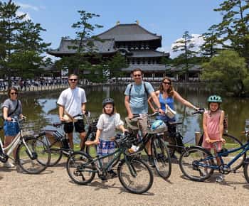Lo mejor de Nara en E-Bike - Todaiji, Cuchillos, Ciervos, Santuario