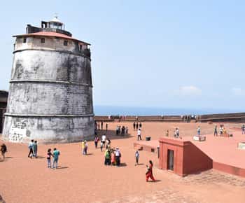 Трансфер з/до аеропорту Гоа (GOI та GOX): доступно та комфортно