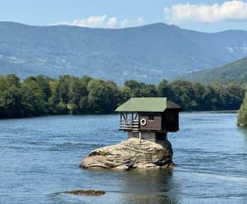 Belgrad: Das Beste des Westens (Drina-Haus, Drvengrad und Sargan 8)
