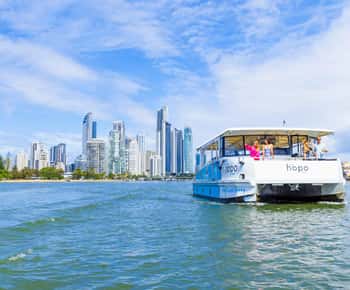 Surfers Paradise: 2 órás Gold Coast városnéző hajókirándulás