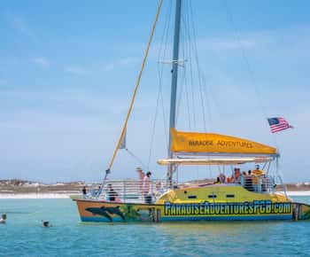 Panama City Beach: Shell Island Catamaran Snorkeling Tour
