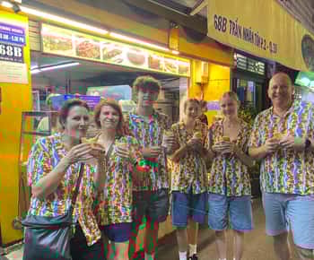 Ho Chi Minh City: Walking Food Tour with 13 Tastings