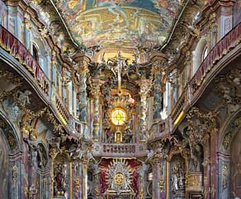 München: Spanische Gitarre & Bach Toccata in der Asamkirche