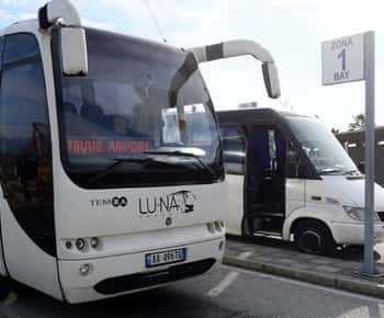 Lotnisko Tirana: Transfer autobusem z/do lotniska Tirana Central