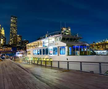 New York City: Signature Dinner Cruise on the Eternity