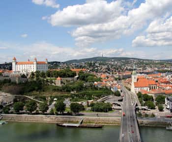 Budapeszt: Transfer do Pragi przez malowniczą Bratysławę