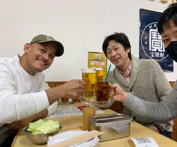 Kashihara: Izakaya Bar Hopping Tour with Food and Drinks