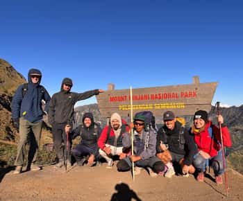 Mount Rinjani Trekking Tours 3D/2N Summit, Lake& Hot springs