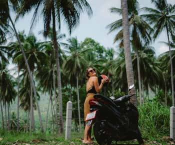 Ao Nang: Udforsk Krabi med scooterudlejning leveret af hotellet
