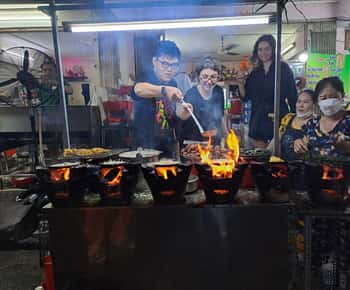Ho Chi Minh City: Food Tour by Scooter with Eleven Tastings