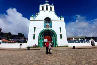 San Juan Chamula & Zinacantan Indigenous Villages Tour