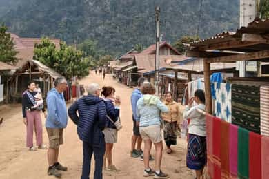 Nong Khiaw: Cruise to Weaving Village, Muang Ngoi &waterfall