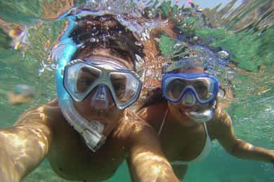 Marseille: Snorkeling immersive experience with picnic