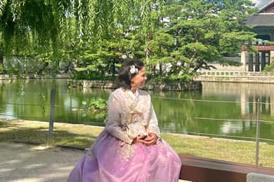 Gyeongbokgung Palace Photo Session with your own phone