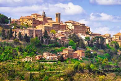 Rome-Tuscany: Montepulciano Wine Tasting with Private Driver