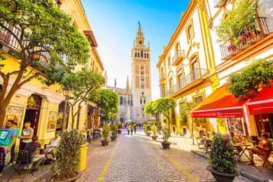 Sevilla en profundidad: tour exclusivo a pie de 6 horas + tapas y bebidas