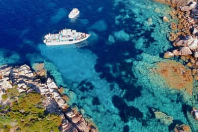 LE GRAND TOUR SITES CLASSÉS bateau avec vision sous-marine