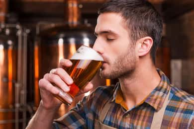 Varsóvia: Excursão privada de degustação de cerveja polonesa com um guia