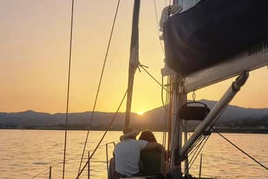 Marbella: sunset sailboat trip Drinks-Snacks,2 hour