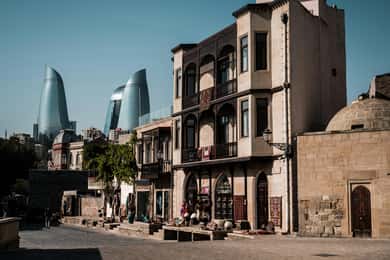 Baku Old City Wonders: A Walking Tour Through Time