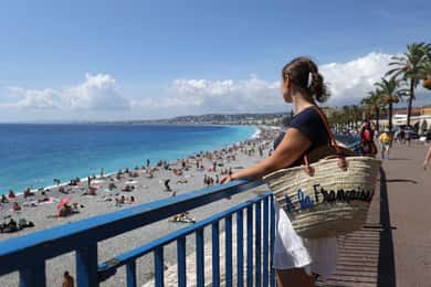 De Nice: Excursão a pé e de carro por Nice